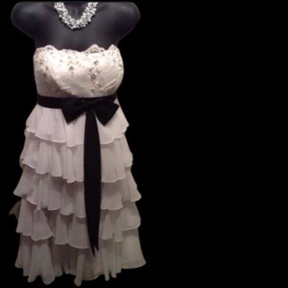 White Black Ruffle Dress (removable straps) Fits Small or Medium - Picture 1 of 1